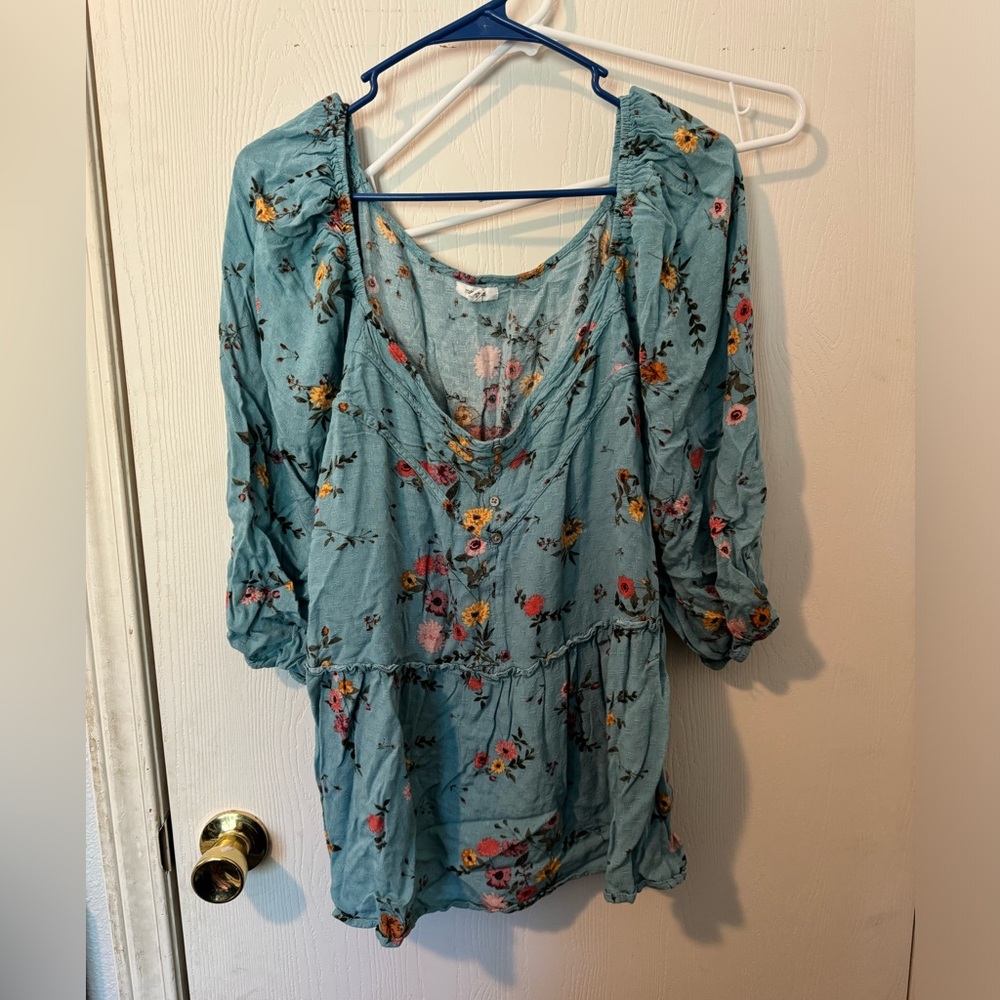 Maurice’s top - women’s size 2Xl